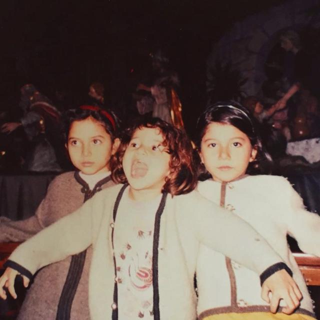 6 Potret Kebersamaan Putri dan Sitha Marino yang Jarang Tersorot, Kompak Banget