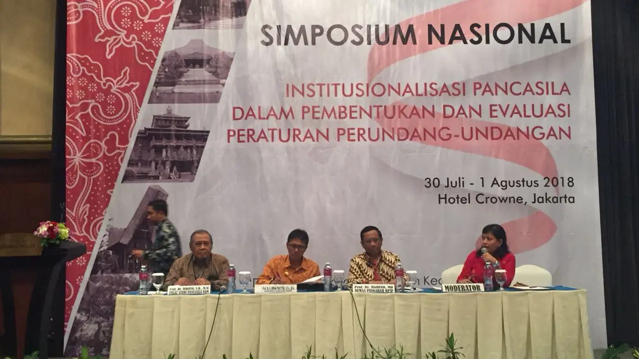 Anggota Dewan Pengarah Badan Pembinaan Ideologi Pancasila (BPIP) Mahfud MD. (Liputan6.com/Ika Defianti)