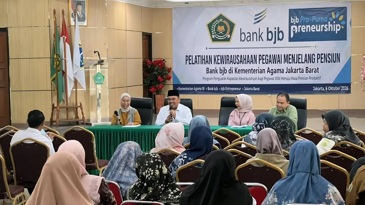 85 PNS Kemenag Jakarta Barat dibekali keterampilan usaha, literasi keuangan, dan akses pembiayaan dari bank bjb. (Ist)