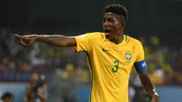 Barcelona Belum Kapok Beli Bek Belia dari Brasil