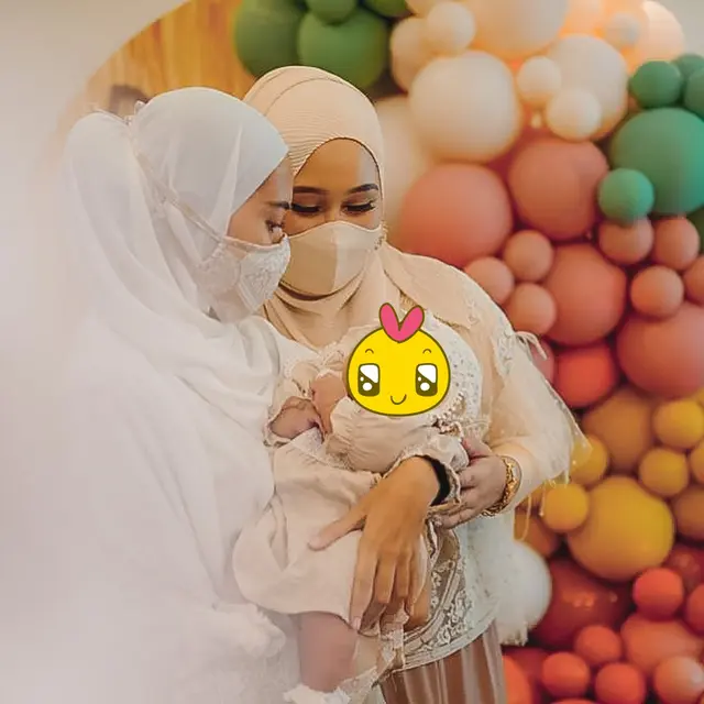 7 Momen Akikah Baby Rumi Anak Dian Pelangi, Berlangsung Khidmat