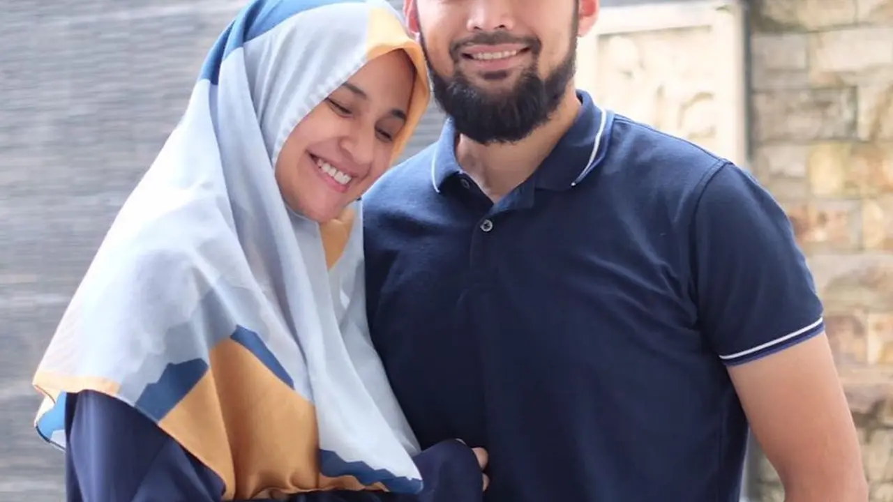 [Fimela] Teuku Wisnu dan Shireen Sungkar