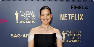 Red carpet sebuah acara menjadi ajang pamer para aktor untuk menunjukkan eksistensi dan juga busana mereka. seperti ajang SAG Awards 2024 yang baru saja digelar, menampilkan deretan aktor ternama dengan busana terbaik mereka.