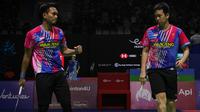 Enam wakil Indonesia telah bertanding pada sesi pagi hingga sore di hari kedua Turnamen Bulu Tangkis East Ventures Indonesia Open 2022 di Istora Senayan, Jakarta, Rabu (15/6/2022). Hasilnya, 3 wakil melangkah ke babak 16 besar, sementara 3 lainnya tersingkir di babak pertama, termasuk Gregoria Mariska Tunjung dan pasangan Mohammad Ahsan/Hendra Setiawan. (Bola.com/Bagaskara Lazuardi)