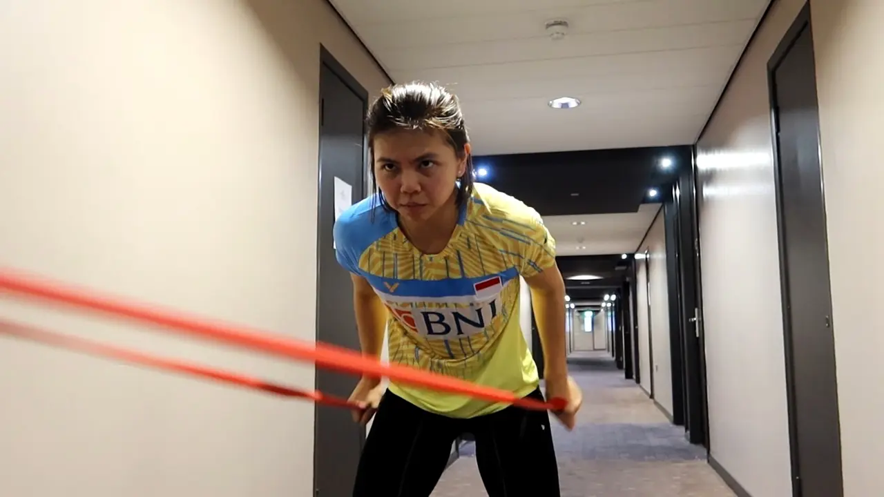 FOTO: Lorong Hotel dan Gym jadi Alternatif Menjaga Kondisi Fisik Wakil Indonesia Jelang All England 2021 - Greysia Polii