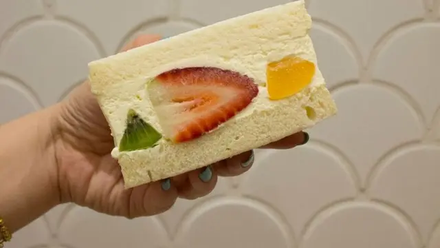 Resep Fruit Sando Sehat dengan Yogurt Cream