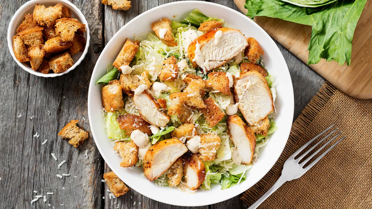 caesar salad sayur