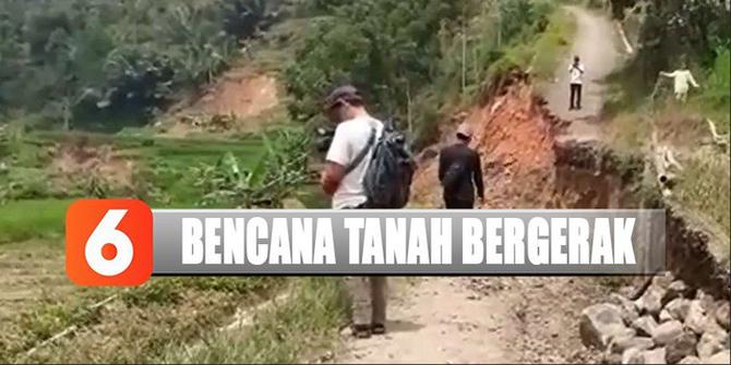 Retakan Besar Sedalam 1 Meter Muncul di Desa Cilangari Bandung
