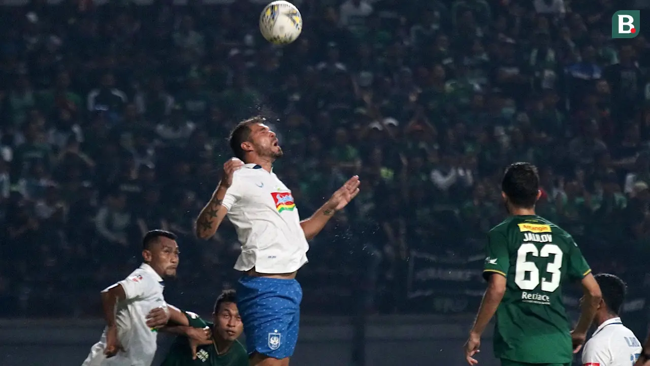 Persebaya Surabaya vs PSIS Semarang