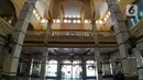 Suasana Masjid Jami' Al Munawwar, Jakarta, Kamis (7/5/2020). Meski di tengah ancaman pandemi COVID-19, sejumlah umat muslim tetap memanfaatkan Masjid Jami' Al Munawwar untuk melaksanakan ibadah di bulan suci Ramadan 1441 H. (Liputan6.com/Helmi Fithriansyah)