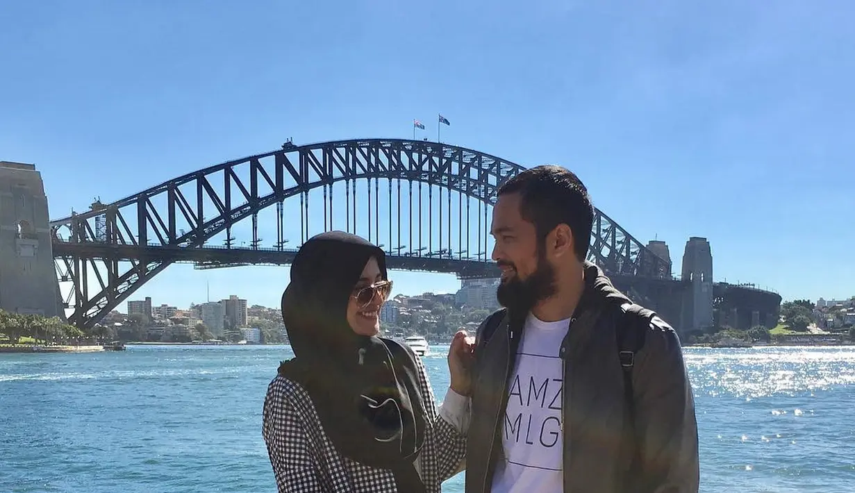 Teuku Wisnu dan Shireen Sungkar