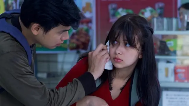 7 Potret Rayn Wijaya dengan Rebecca Klopper yang Bintangi Miniseri Magic In Love