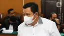 Terdakwa Kuat Ma'ruf saat menjalani  sidang tuntutan kasus pembunuhan berencana terhadap Brigadir Nofriansyah Yosua Hutabarat atau Brigair J di Pengadilan  Negeri Jakarta Selatan, Senin (16/1/2023). Jaksa Penuntut Umum (JPU) menutut terdakwa Kuat Ma'ruf dengan hukuman penjara selama delapan tahun. (Liputan6.com/Herman Zakharia)