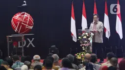 Menteri Perdagangan Agus Suparmanto memberikan sambutan saat penutupan perdagangan Pasar Modal Indonesia Tahun 2019 di BEI, Jakarta, Senin (30/12/2019). Perdagangan ditutup dengan menekan tombol layar sentuh setelah hitung mundur bersama. (Liputan6.com/Angga Yuniar)