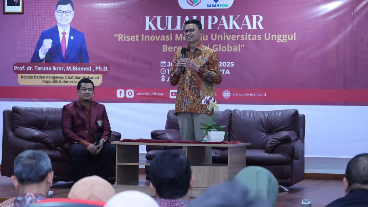 Kepala BPOM Taruna Ikrar