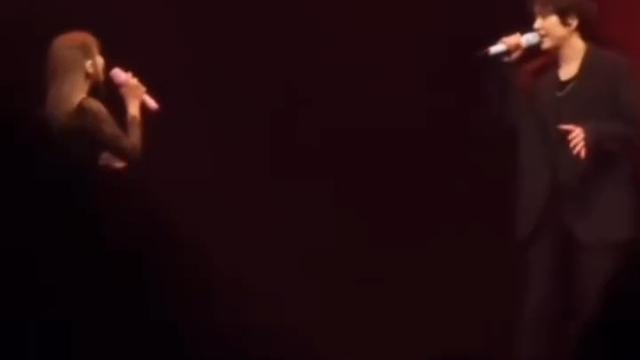 Momen Ghea Indrawari Bahagia Bisa Foto dan Duet dengan Kyuhyun. (instagram/gheaindrawari/gyuram88)