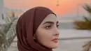 <p>Banyak penggemar yang menyebut Ashanty terlihat memesona saat mengenakan hijab. Ia tampak cantik dan meneduhkan. [Foto: instagram.com/ashanty_ash]</p>