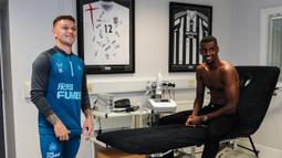 Mahar senilai 70 juta euro atau sekitar Rp1,04 triliun menjadi biaya total yang dikeluarkan oleh The Magpies untuk mendapatkan tanda tangan sang pemain. (Twitter Newcastle United)