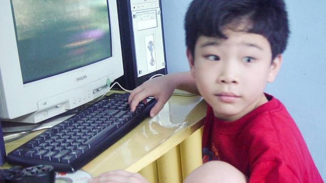 6 Foto Masa Kecil Jess No Limit, Suka Game Sedari Anak-Anak