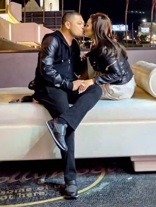 "Saya bersama suami menjadikan acara makan bersama itu menjadi acara yang sangat mewah. Walaupun kita cuma makan ikan goreng, lauk tahu dan tempe ibaratnya," tutur duta Nefertiti Paris di kawasan Menteng, Jakarta Pusat. (Instagram/krisdayantilemos)