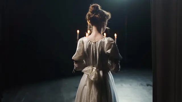 Pengertian Drama Menurut Beberapa Ahli