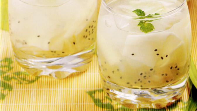 Es kelapa muda . (Foto: resepmasakankue.com)