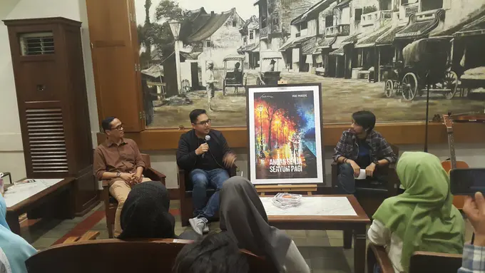 Fahd Pahdepie Mencoba untuk Lebih Santai di Novel Terbarunya