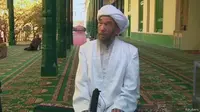 Imam Masjid Id Kah, Juma Tahir, ditemukan tewas setelah salah subuh pada Rabu 30 Juli lalu. (BBC)