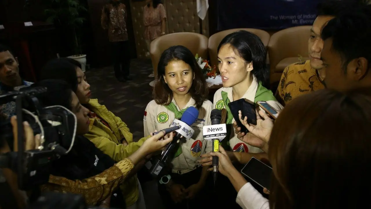 Mathilda dan Fransisca