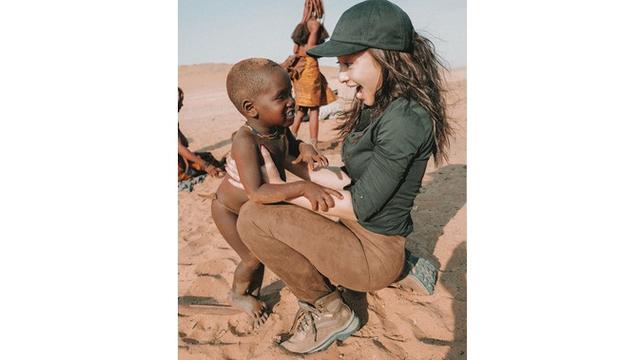 7 Momen Seru Nikita Willy Liburan di Afrika Selatan, Akrab dengan Anak Suku