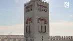 Medina Azahara atau dikenal sebagai kota yang bersinar merupakan sebuah istana dan pusat pemerintahan kerajaan Islam pada tahun 900-an di Cordoba, Spanyol. Situs bersejarah ini pun dinominasikan sebagai situs warisan dunia UNESCO.