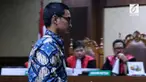 Ketua majelis hakim Yanto memvonis Zumi Zola dengan hukuman enam tahun penjara serta denda Rp 500 juta subsider tiga bulan penjara.