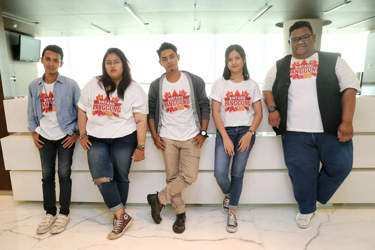 [Bintang] Bintang Panggung Asik
