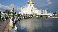 Masjid Sultan Omar Ali Saifuddien / Sumber: Wikimedia