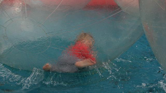 Ilustrasi Gelembung Raksasa