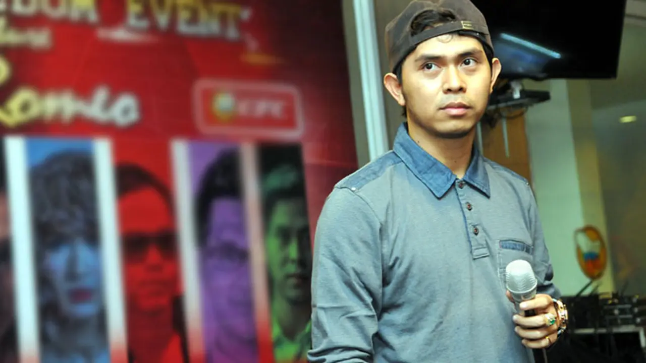 Cakra Khan