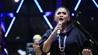 Vina Panduwinata Rilis Album Baru Sekaligus Konser Solo, Selasa Malam Ini