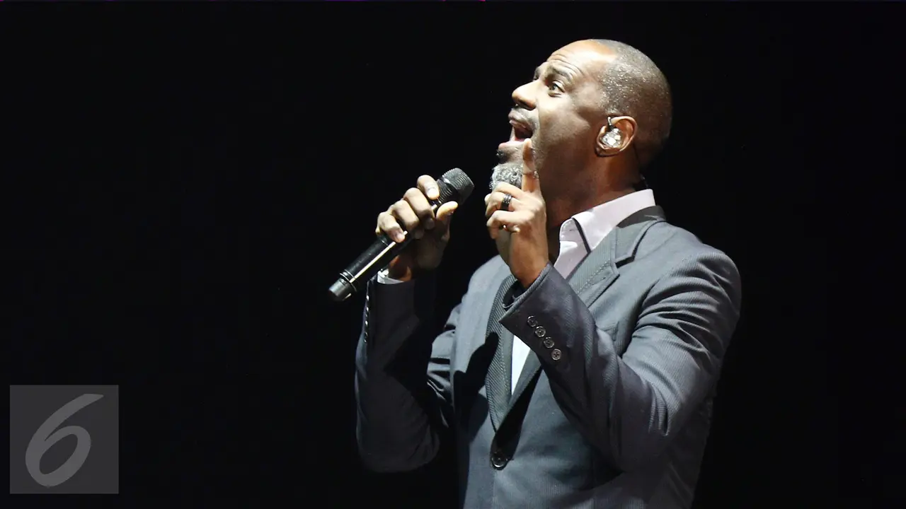 Brian McKnight