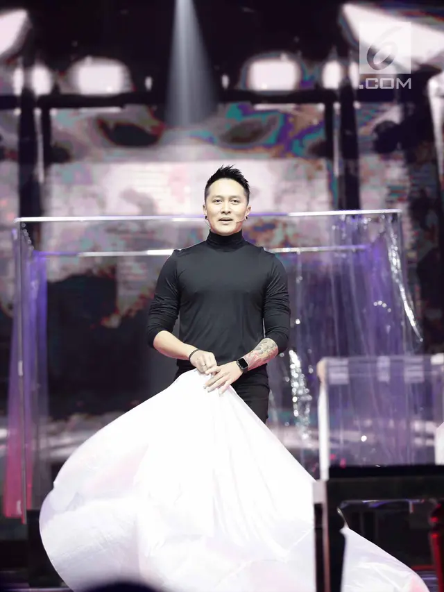 Demian Bikin Tegang Panggung SCTV Music Awards 2018