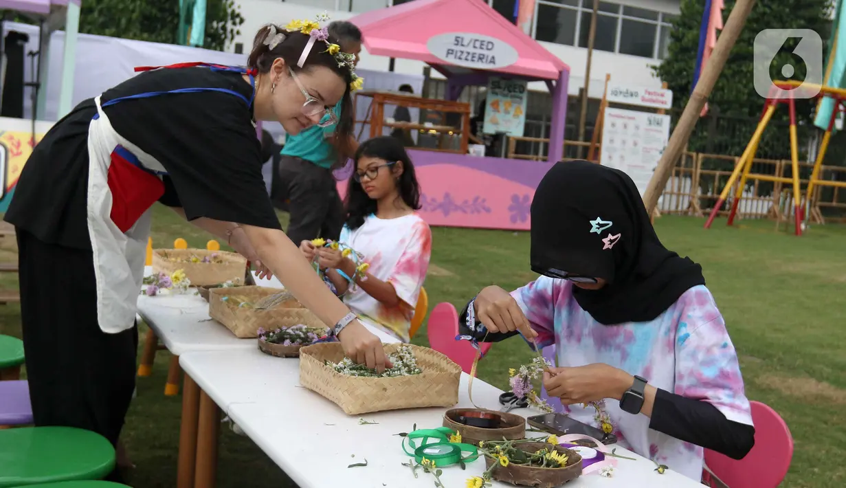 Sepanjang akhir pekan ini, ragam musisi dan seniman akan tampil di Joyland Festival Jakarta 2023. (Liputan6.com/Herman Zakharia)