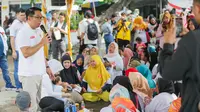Jawab Tantangan Warga, Ridwan Kamil Blusukan ke Kepulauan Seribu Naik Kapal Tradisional