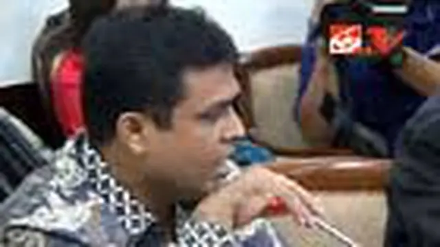 Nasir Keluhkan Proses Hukum Nazaruddin