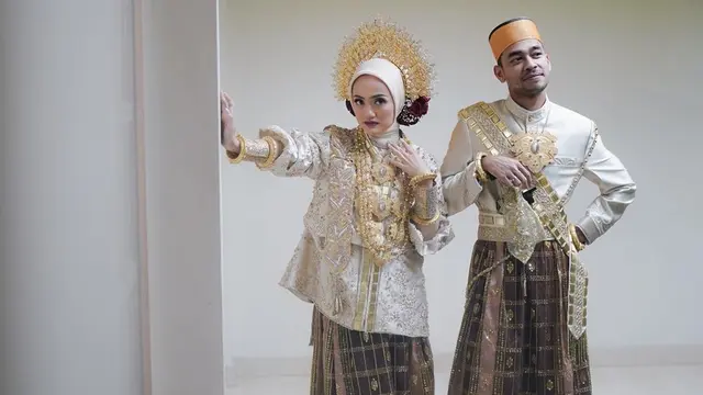 Pesona Safira Kamila, Istri Wafda Saifan yang Seorang Dokter Gigi