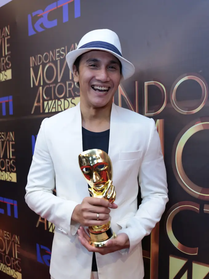 [Bintang] Vino G. Bastian