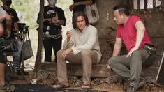 Sang sineas lantas membeberkan tiga alasan meminang Vino G. Bastian dan Marsha Timothy dalam proyek Qodrat. Pertama, ditantang Vino-Marsha. Kedua, Qodrat dengan cerita yang solid butuh aktor kelas A yang cocok untuk memerankan karakternya. “Qodrat ini beda dan punya kedalaman konten. Makin baik saat dibawakan oleh aktor yang tepat,” ia menerangkan. (Foto: Dok. Magma Entertainment)