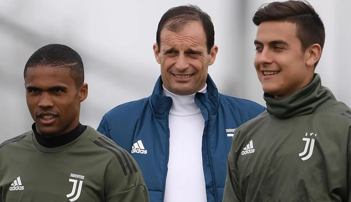 Lima tahun membesut Nyonya Tua, Allegri sukses mempersembahkan 11 gelar. lima scudetto Seri A beruntun, empat Piala Italia, dan dua Piala Super Italia. (AFP/Marco Bertorello)