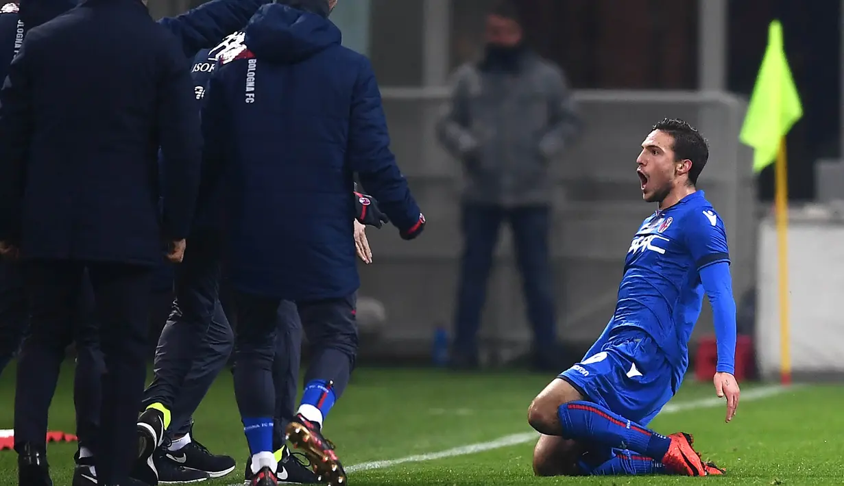 7. Simone Verdi (Bologna) - Mantan pemain AC Milan ini  mampu menciptakan tiga assist ketika melawan Benevento pada 21 Januari lalu. Saat itu Bologna menang dengan skor 3-1 atas klub juru kunci Serie A tersebut. (AFP/Marco Bertorello)