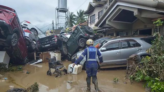Topan Kalmaegi Terjang Filipina, Ratusan Ribu Warga Dievakuasi