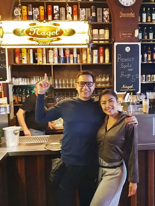 Terkait alasannya hingga akhirnya memutuskan untuk berpisah, Ari pun tak mau mengungkapkannya. Karena hal tersebut bukan untuk konsumsi publik. [Instagram/ariwibowo_official]