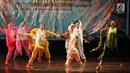 Aksi peserta saat menunjukkan tariannya dalam kompetisi Namarina bertajuk 'Internal Jazz dance Competition 2018' di Jakarta, Minggu (6/5). Kompetisi ini diikuti oleh kurang lebih 200 peserta. (Liputan6.com/Herman Zakharia)